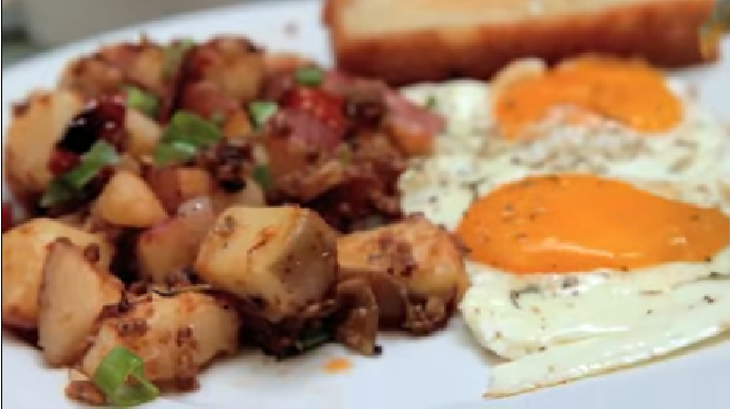 Perfect Breakfast Eggs And Potato Hash Recipe